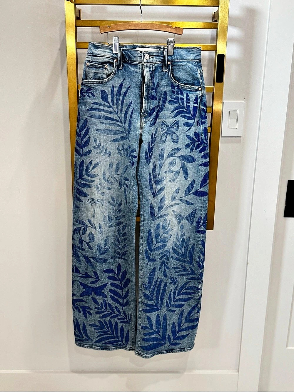 Mother The Lasso Sneak Jeans in Pressed Leaves Floral Straight Leg Jeans Blue